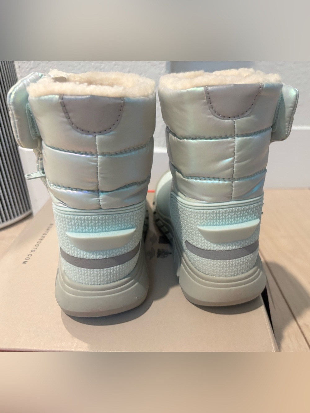 New in Box Hunter Girl's Intrepid Nebula Snow Boot - Picture 4 of 12